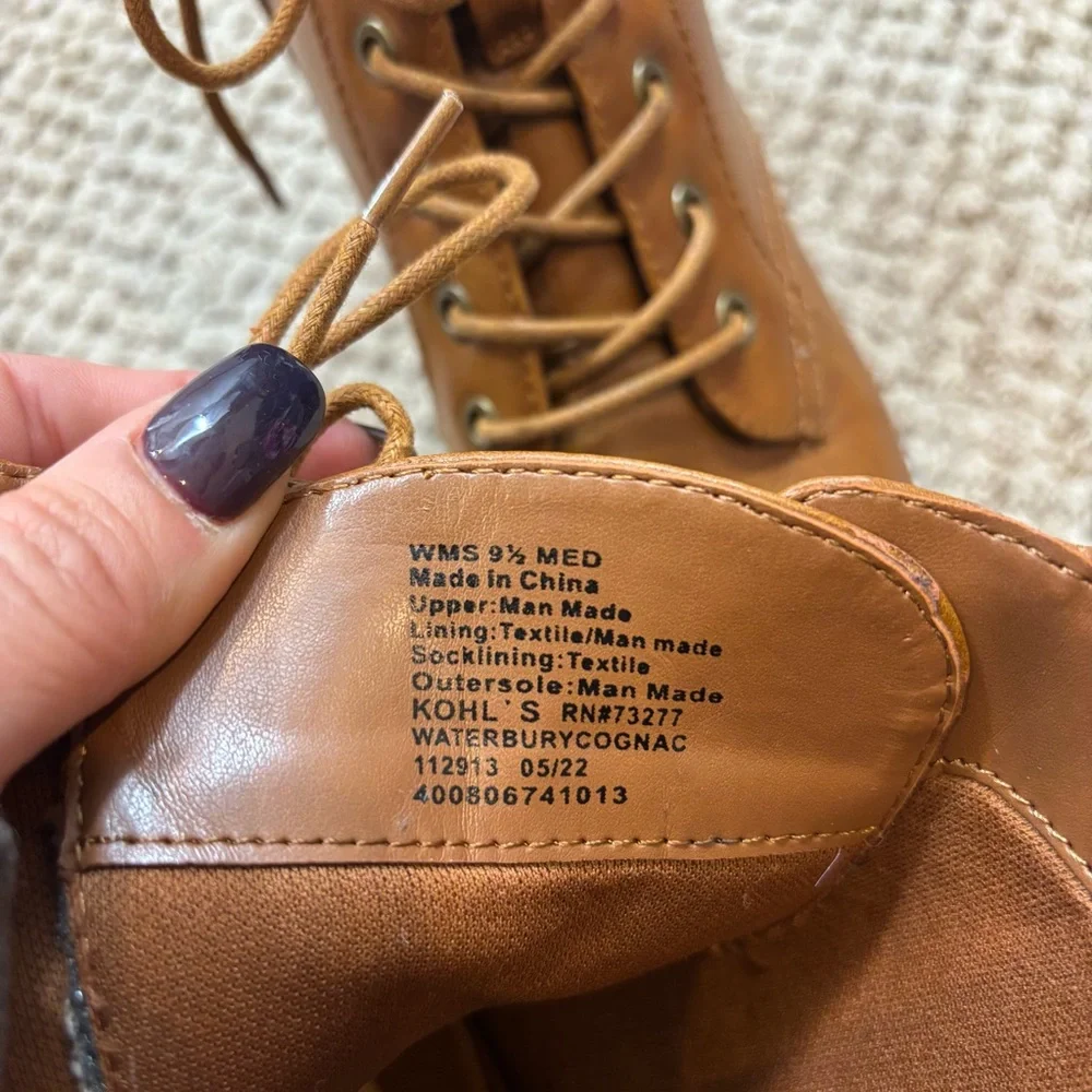 Brand new without Tags Ladies Sonoma‎ Brand Faux Leather Lace Up Boots Size 9.5